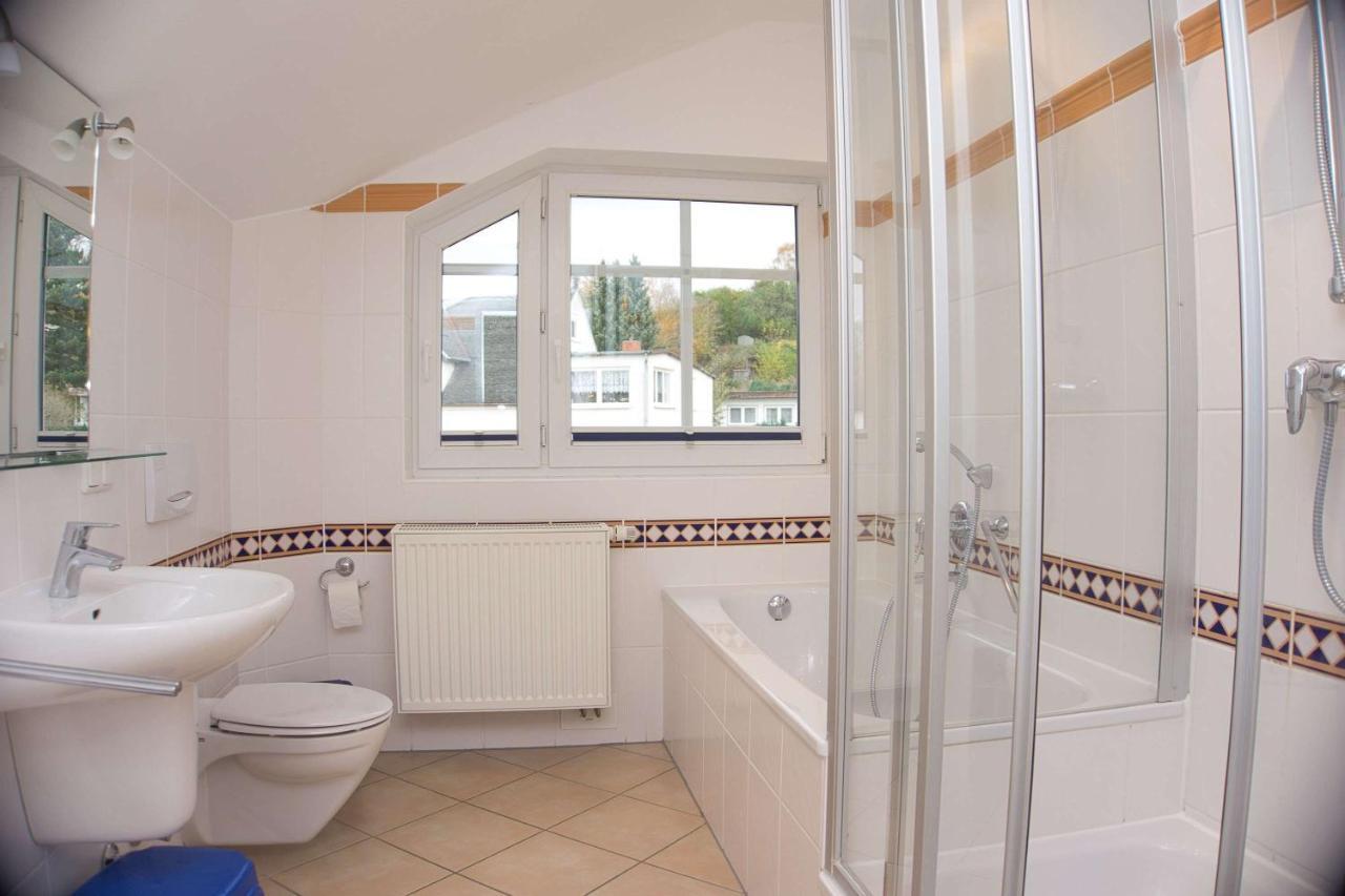 גוהרן Balkon Mit Traumhaften Meerblick, Gratis Nutzung Vom Ahoi Erlebnisbad Und Sauna In Sellin Duenenhaus Fewo05 מראה חיצוני תמונה