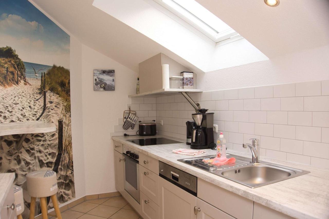 גוהרן Balkon Mit Traumhaften Meerblick, Gratis Nutzung Vom Ahoi Erlebnisbad Und Sauna In Sellin Duenenhaus Fewo05 מראה חיצוני תמונה