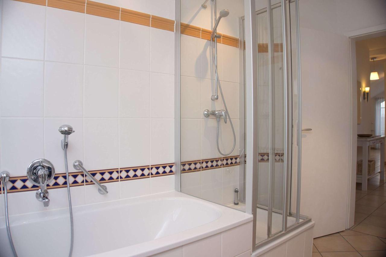 גוהרן Balkon Mit Traumhaften Meerblick, Gratis Nutzung Vom Ahoi Erlebnisbad Und Sauna In Sellin Duenenhaus Fewo05 מראה חיצוני תמונה